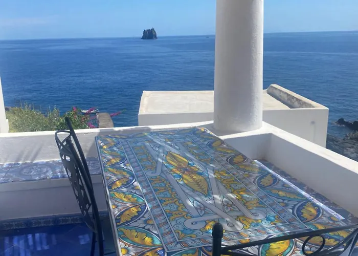 Casa Francesca Holiday home Stromboli
